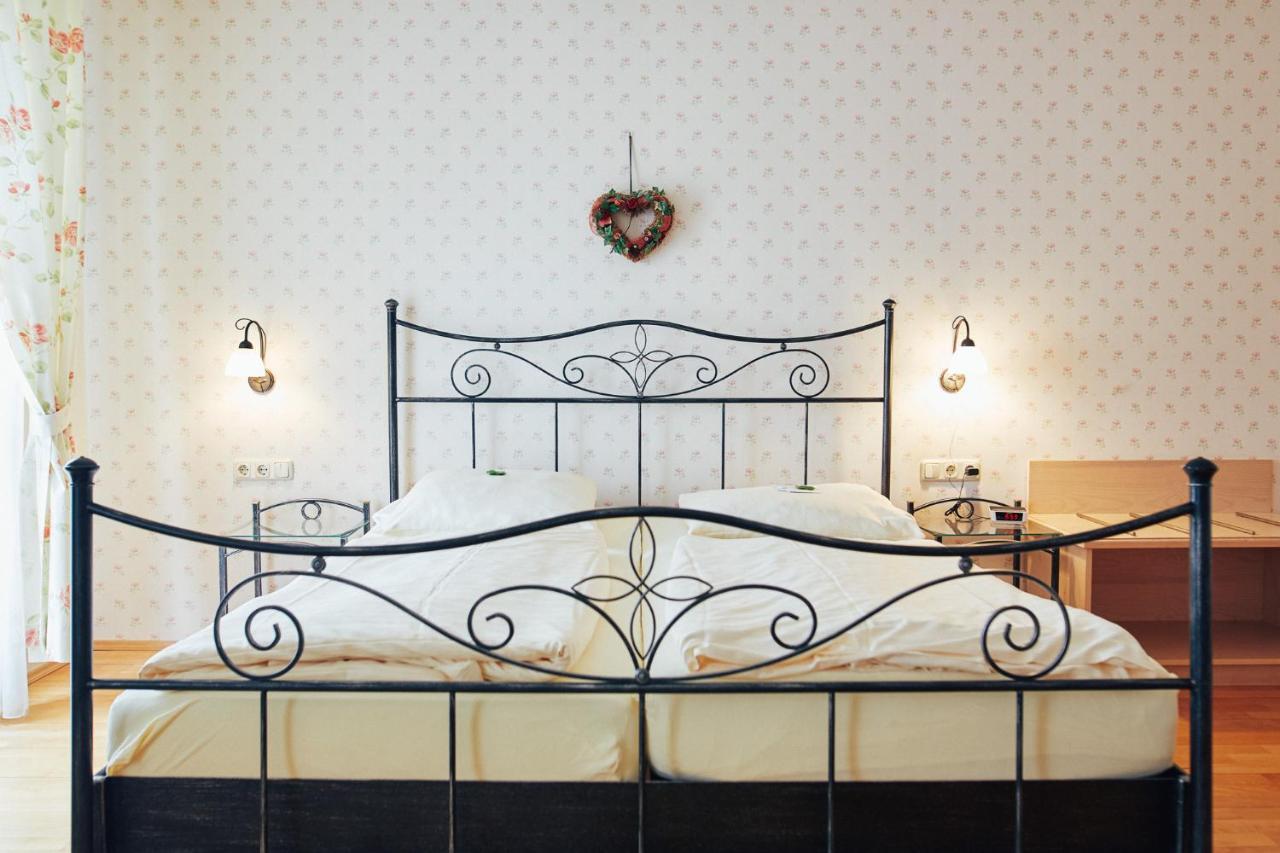 Dorscheid Fetz Das Loreley Hotel מראה חיצוני תמונה