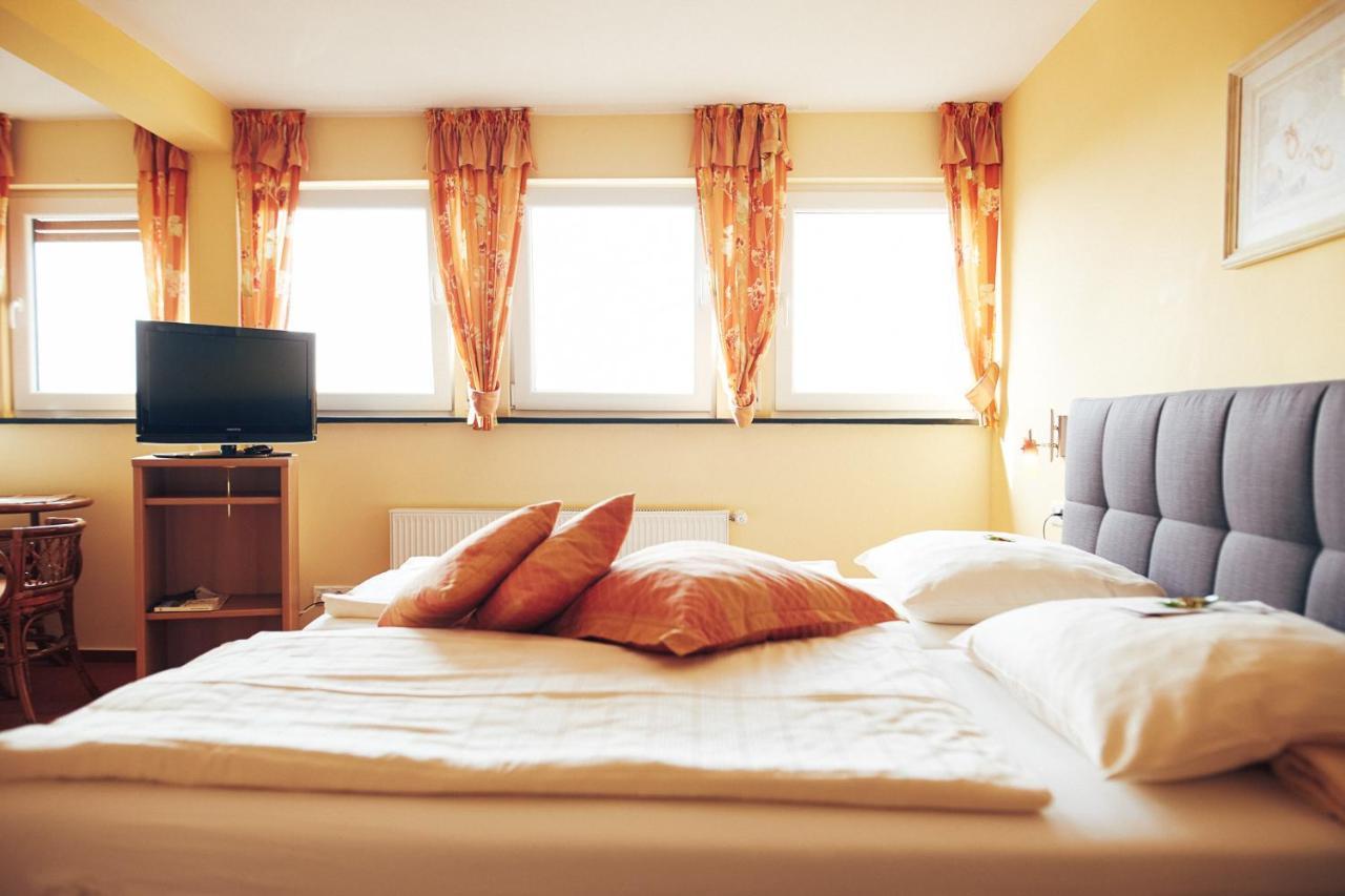 Dorscheid Fetz Das Loreley Hotel מראה חיצוני תמונה